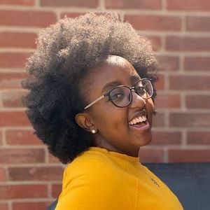 Meet your Posher, Naomi